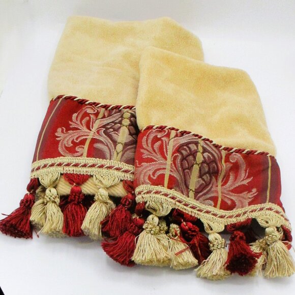 Croscill Bath Towels Set of 2 Elegant Tassels Decorative Trim 28X15 & 20x10" - Picture 1 of 5